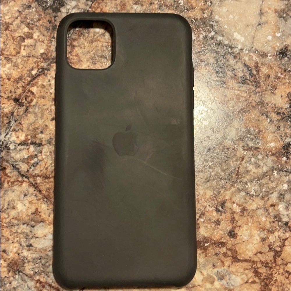New (Used) Black Apple Silicone 11 Pro Max Case